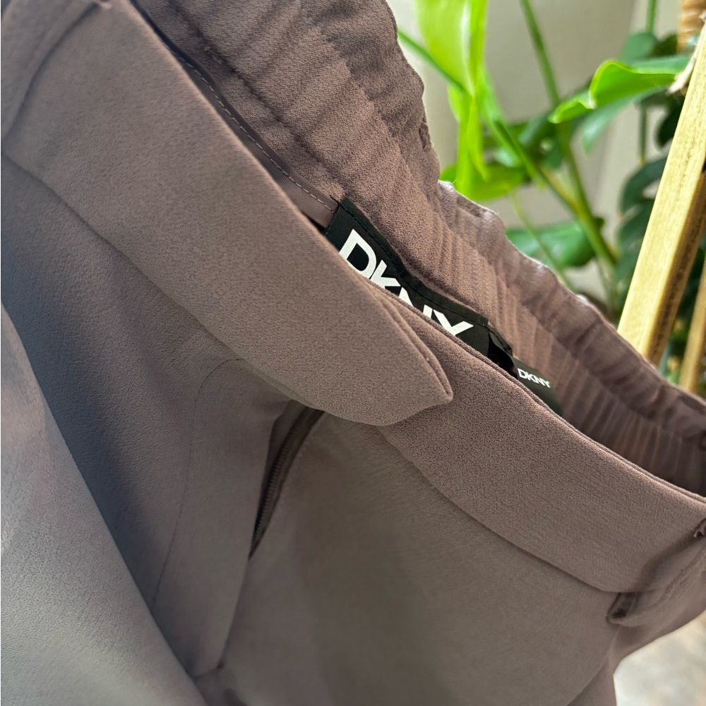 DKNY Brown Elastic Waist Dress Pants
